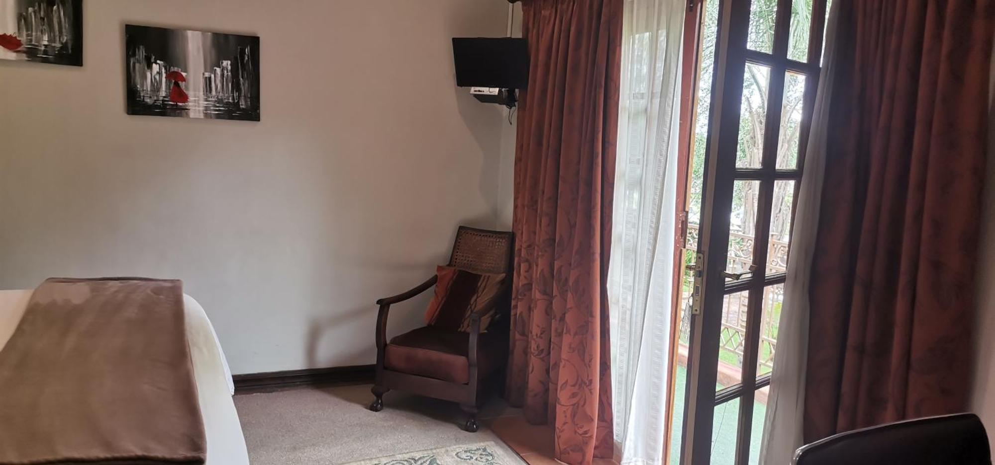 Giardino A 194 Bed & Breakfast Welkom Exterior photo
